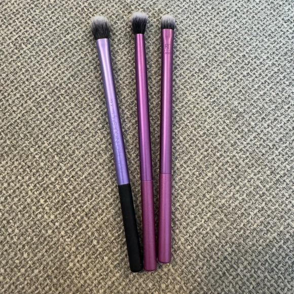 Real Techniques Other - Real Techniques brushes x3